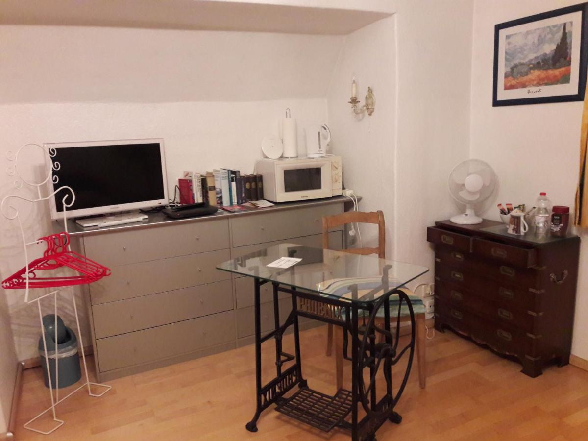 Hundefreundliches Zimmer Wustermark Exteriör bild
