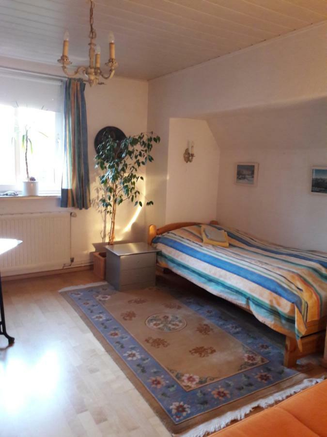 Hundefreundliches Zimmer Wustermark Exteriör bild